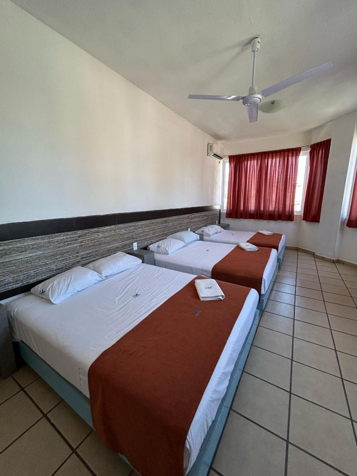 Hotel Albatros Penita de Jaltemba Ngoại thất bức ảnh